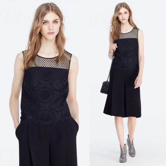 Diane Von Furstenberg Tops - DVF Lila Spiral Lace Crop Top